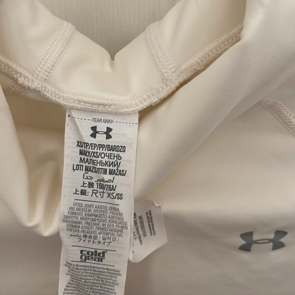 Under Armour Coldgear Undershirt - image 2